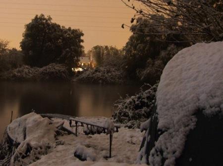 Pe malul apei - 25.jpg